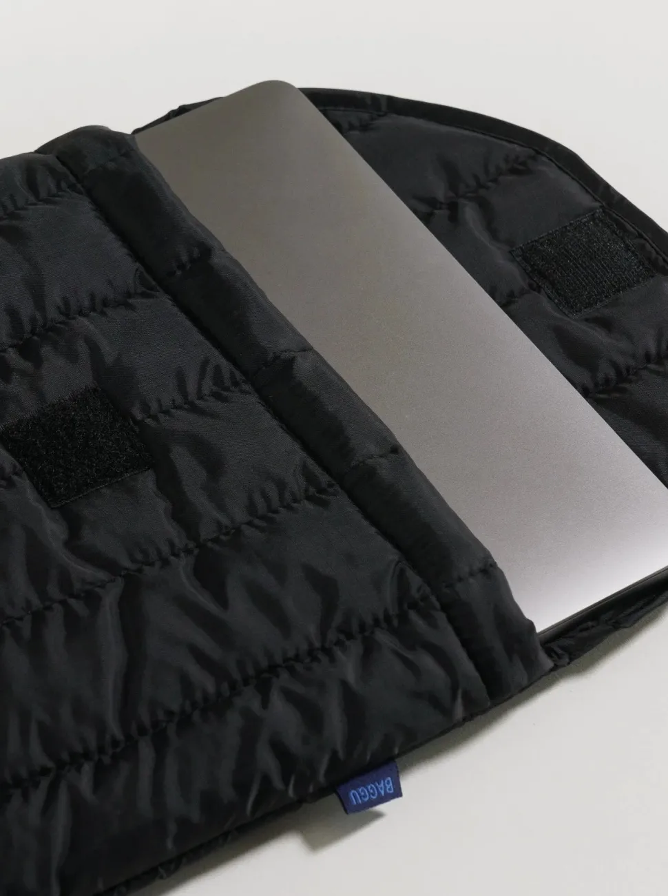 BAGGU 16" Computer Case - Black
