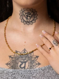 BLOOM Vegas Necklace