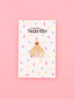 COUCOU SUZETTE Pin's Clitoris