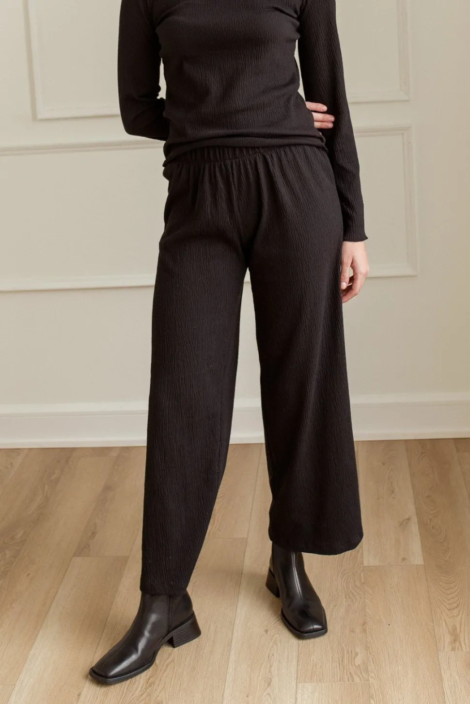 DAILYSTORY Nora Pants - Black