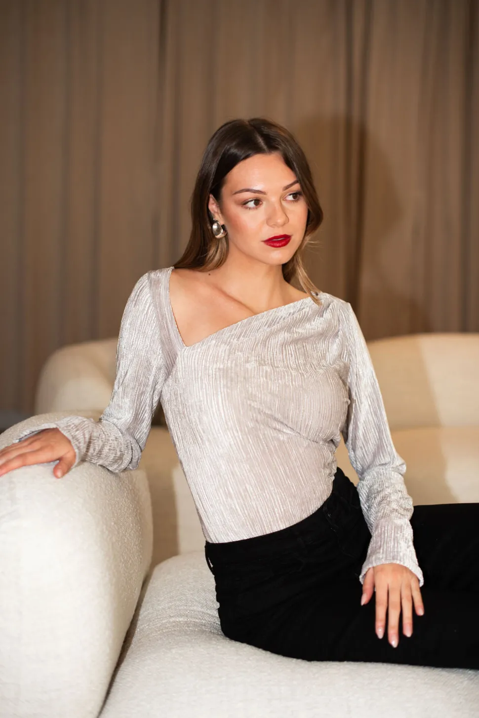 DAILYSTORY Top Hailey