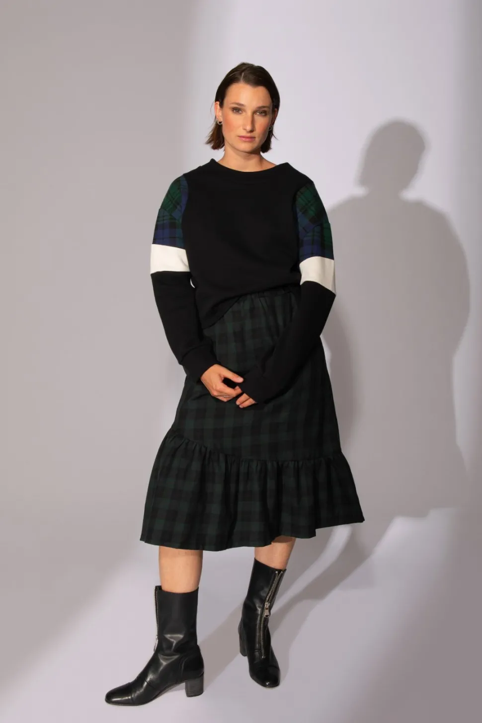 EVE LAVOIE Crewneck Cutout