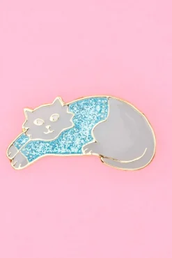 HELLO SUZETTE Winter Sweater Cat Pin