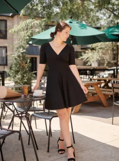 MEEMOZA Lara Dress - Black