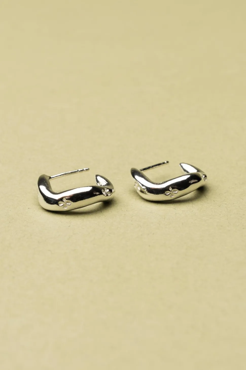 THE Melilot Rings MANUFACTURE