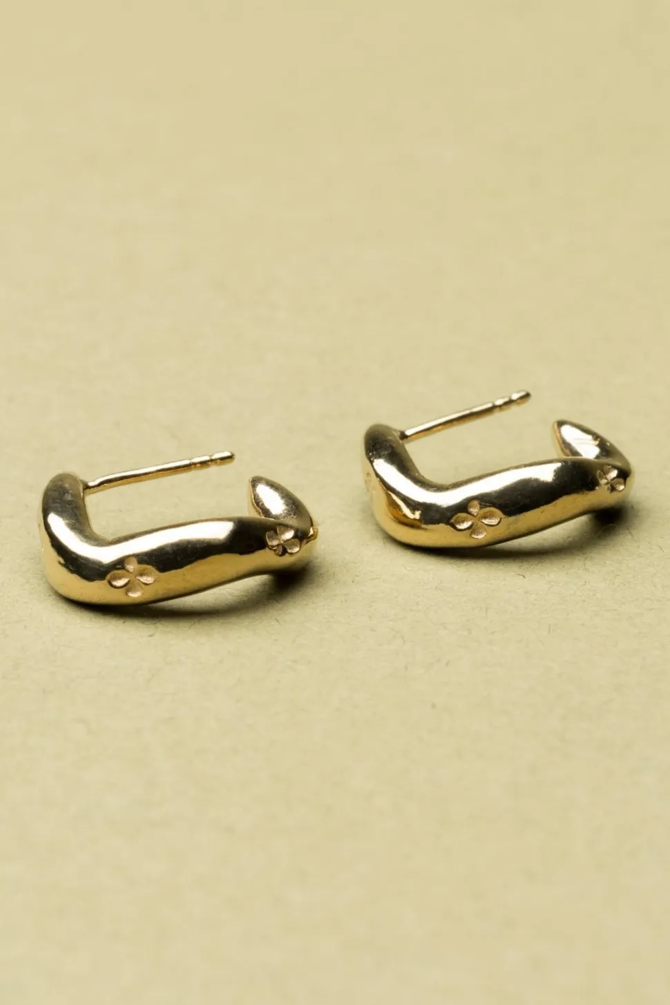 THE Melilot Rings MANUFACTURE