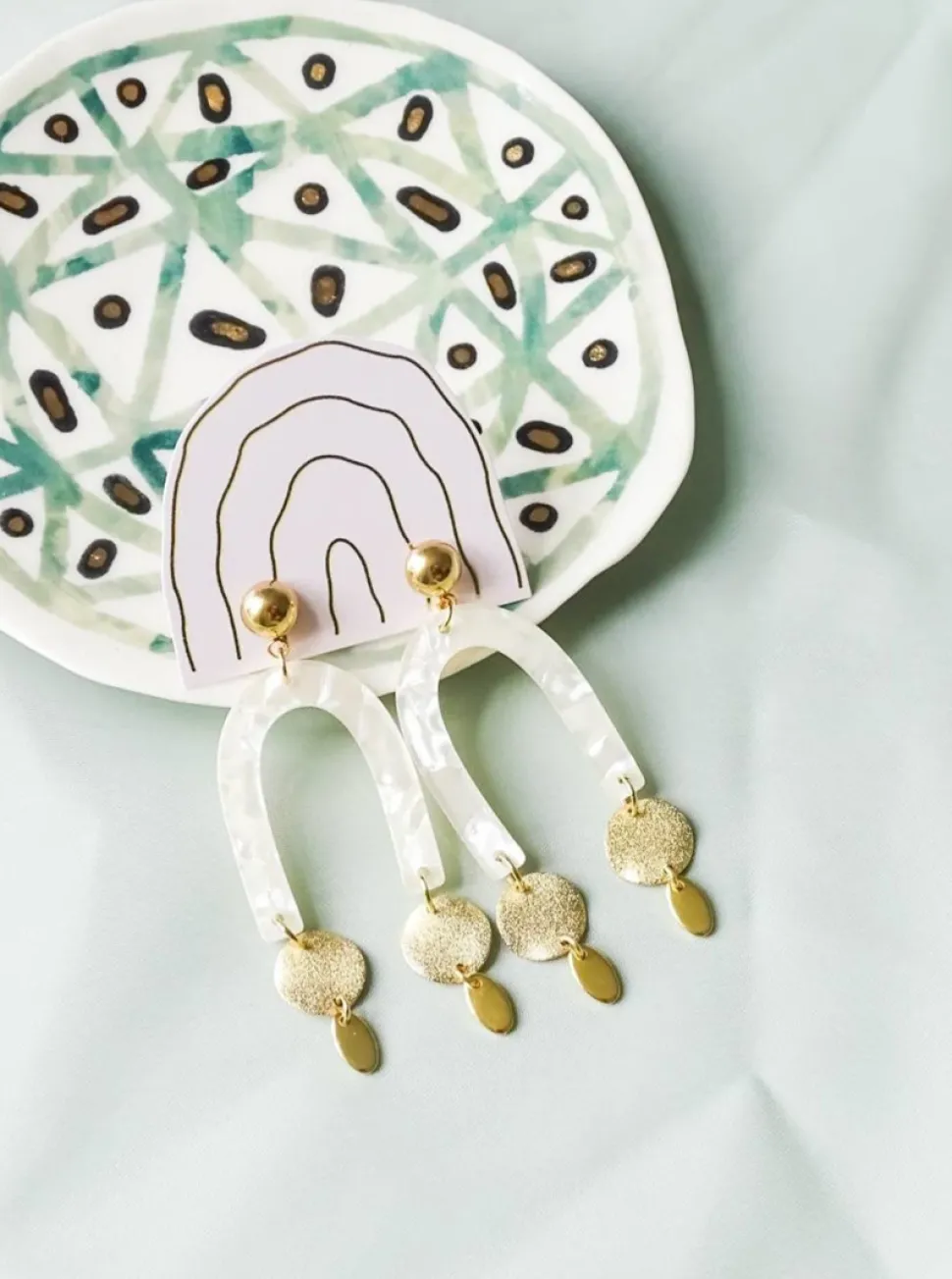 VINTAGE GLORY Lucy Earrings