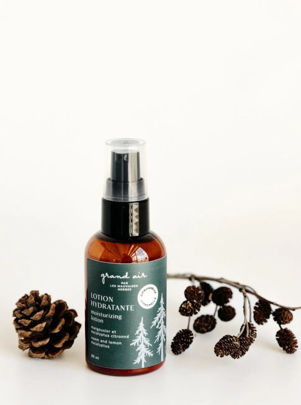 WEEDS Moisturizing Lotion with Lemongrass - Grand Air